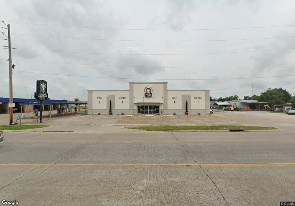 1915 Country Club Rd, Lake Charles, LA 70605 - photo 1