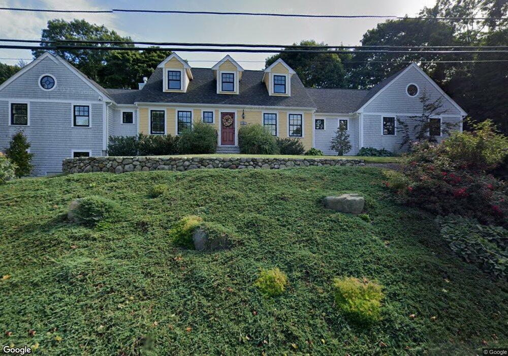 101 Elm St, Wakefield, MA 01880 - photo 1