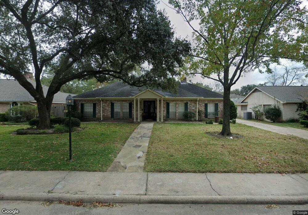 10107 Inwood Dr, Houston, TX 77042 - photo 1