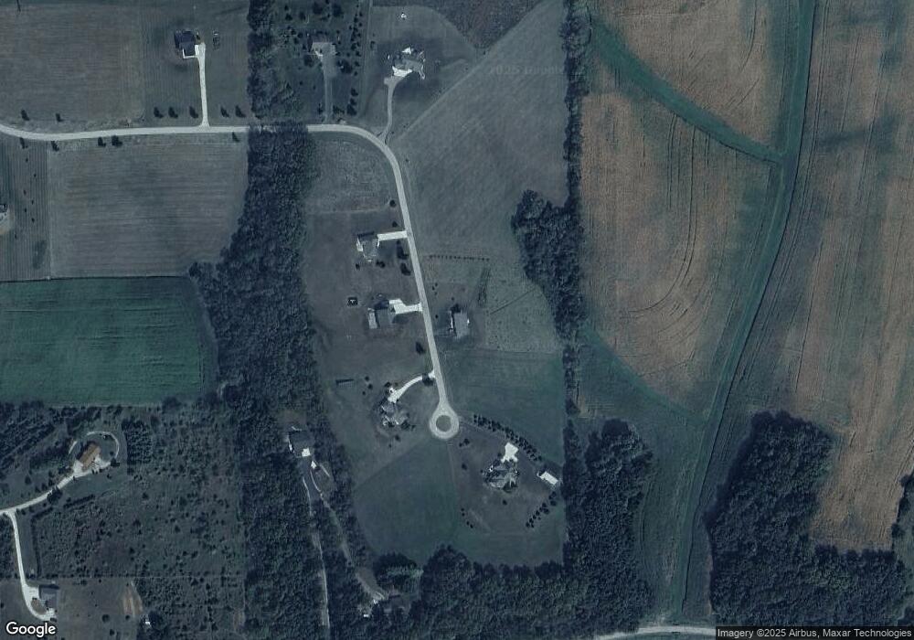 W6622 Lightning Ridge Rd, Monroe, WI 53566 - photo 1