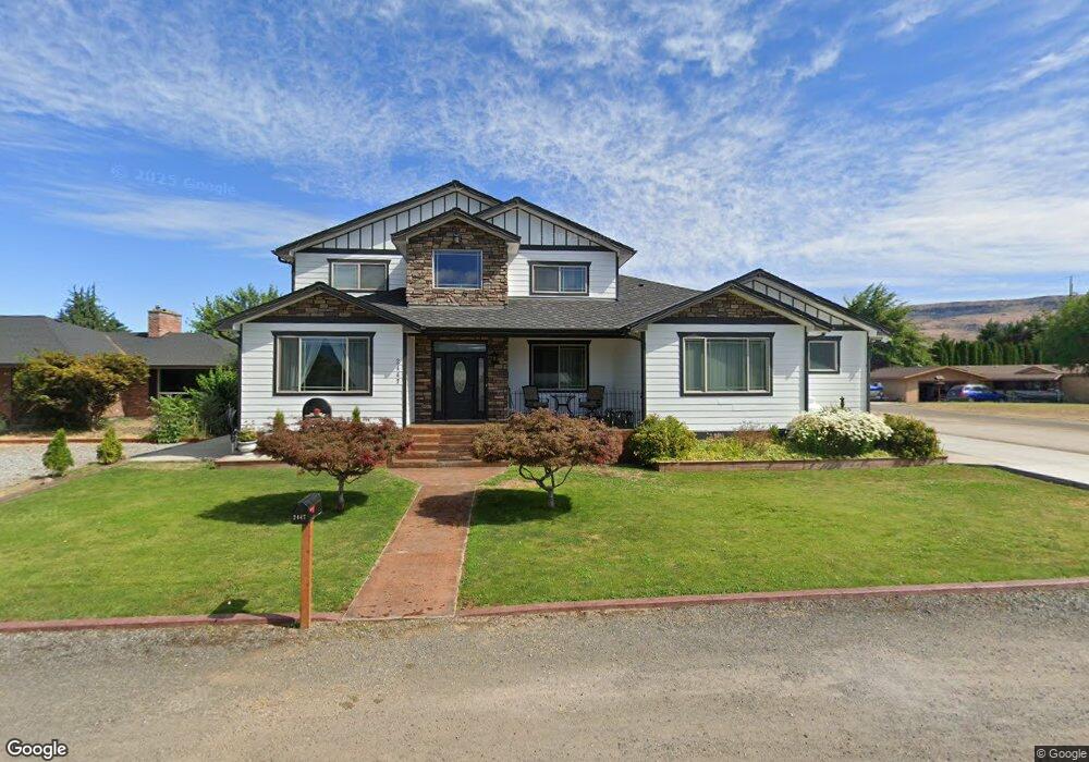 2447 1st St NE, East Wenatchee, WA 98802 - photo 1