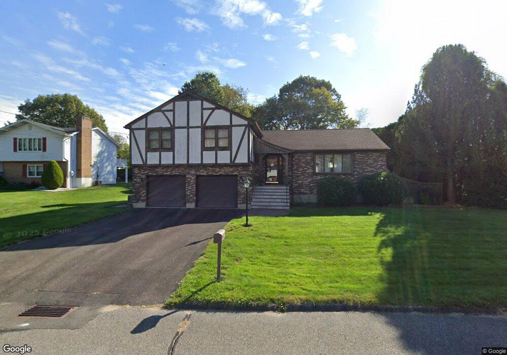 440 Maybrook Rd, Waterbury, CT 06708 - photo 1