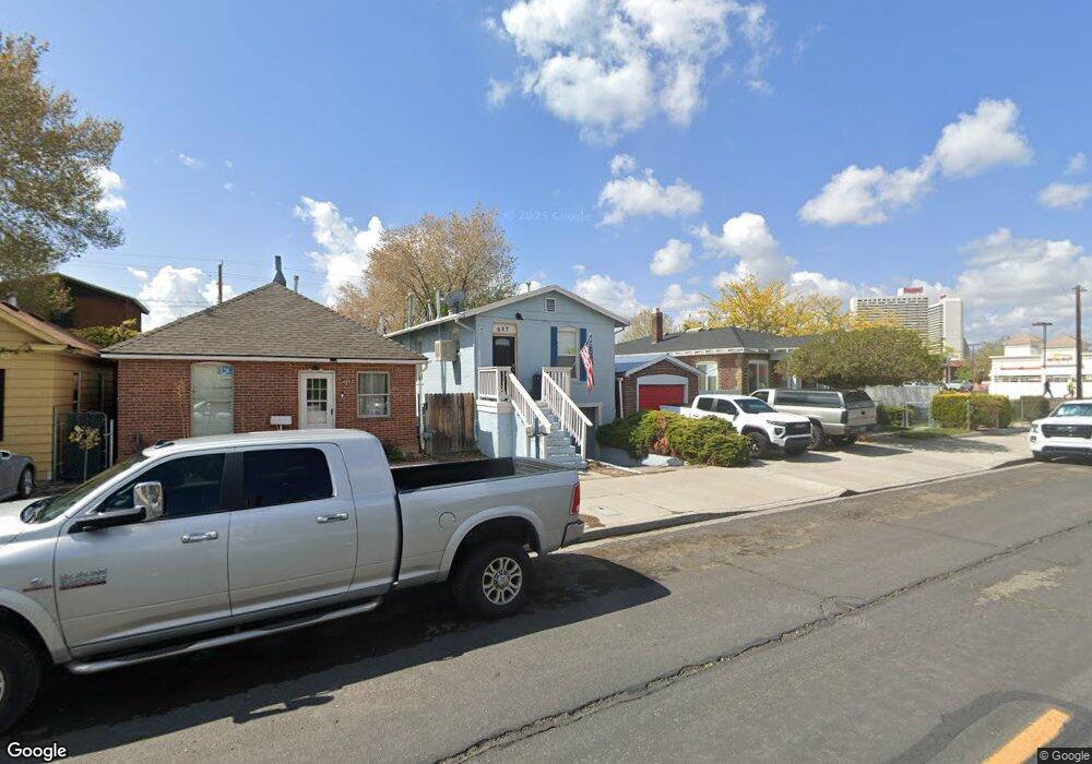 627 C St, Sparks, NV 89431 - photo 1