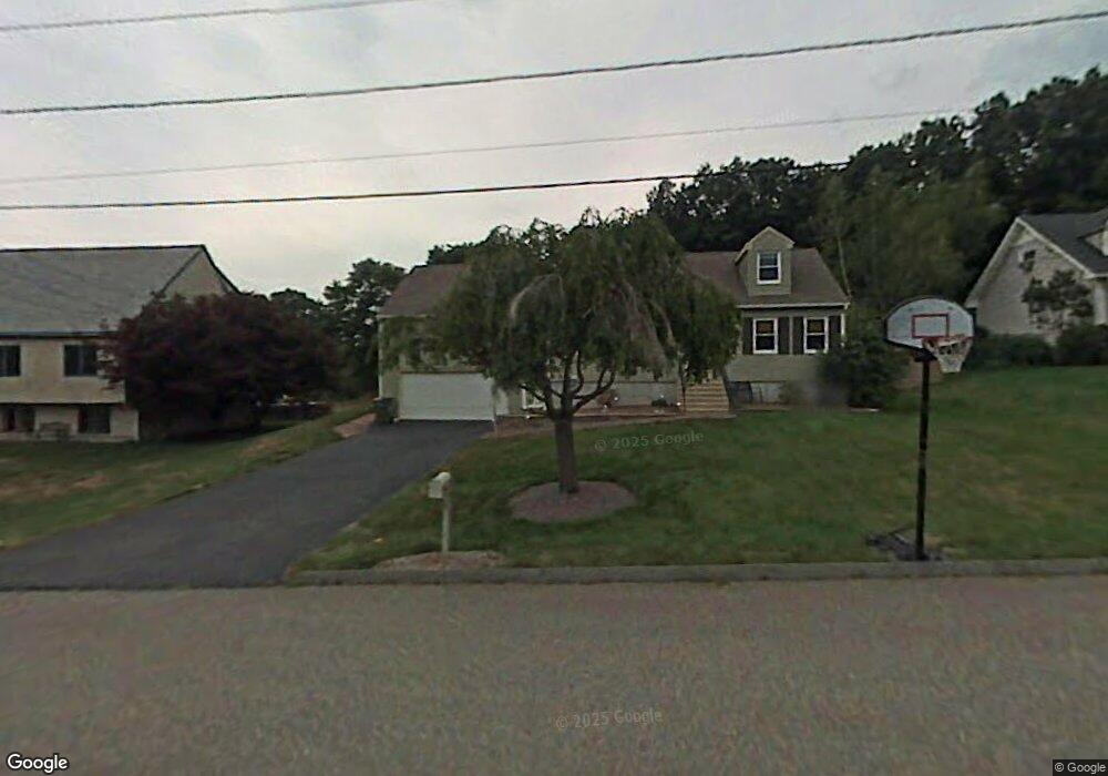 8 W Hollow Ln, Webster, MA 01570 - photo 1