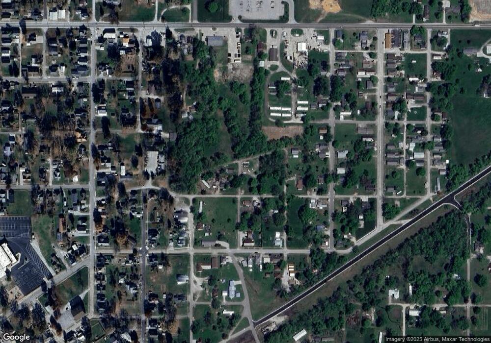 712 Utt St, Bicknell, IN 47512 - photo 1