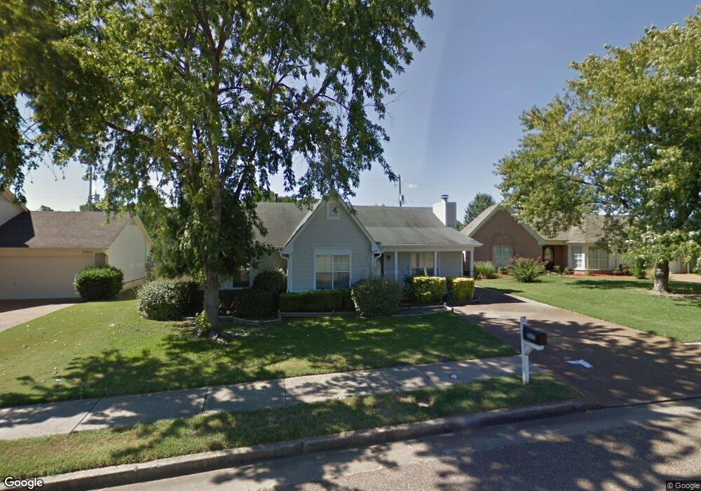 1247 Breezy Gate Dr, Cordova, TN 38018 - photo 1