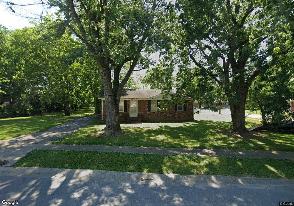 534 Westwood Dr, Hopkinsville, KY 42240 - photo 1