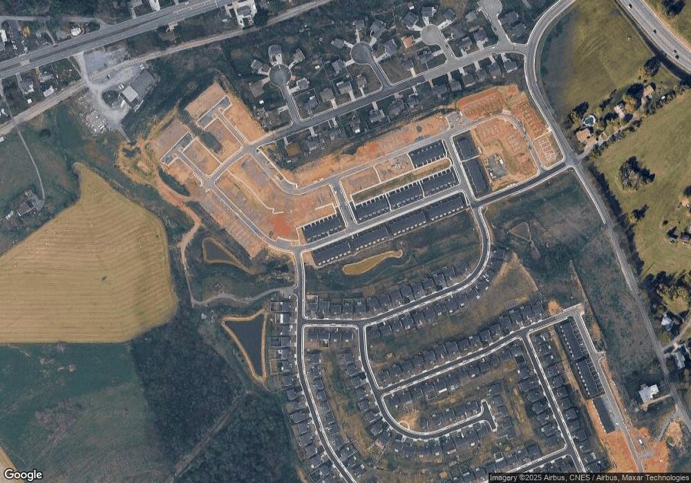 2111 Buckle St, Harrisonburg, VA 22801 - photo 1