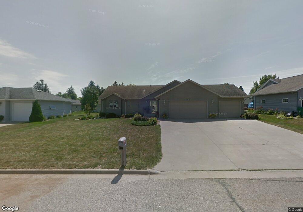 1009 W 2nd St, Zumbrota, MN 55992 - photo 1