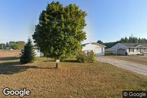 6705 Mill St, Pellston, MI 49769