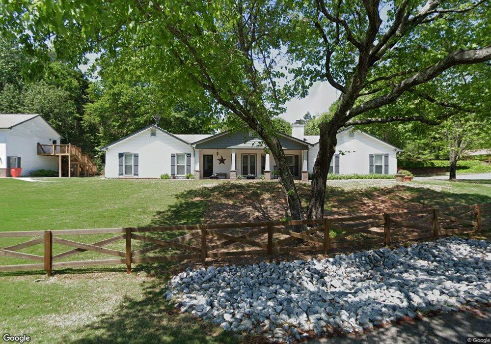 411 Jeffords Rd, Winder, GA 30680 - photo 1
