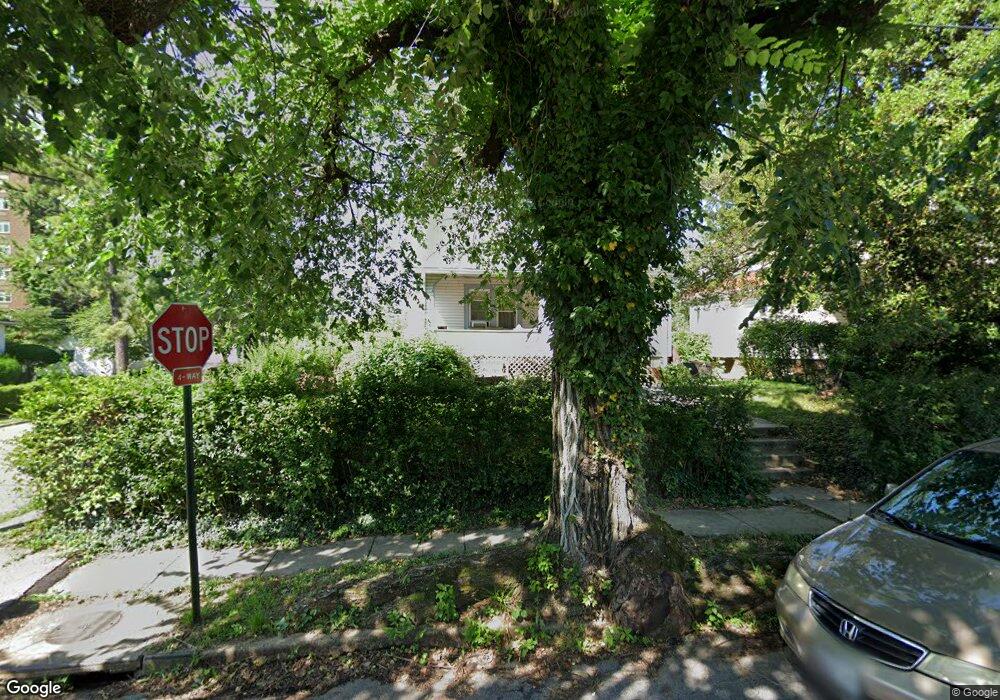 5800 Clover Rd, Baltimore, MD 21215 - photo 1