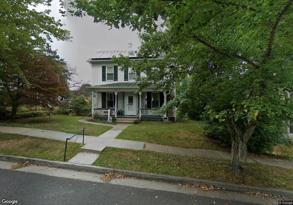 660 Chestnut Ave, Waynesboro, VA 22980 - photo 1