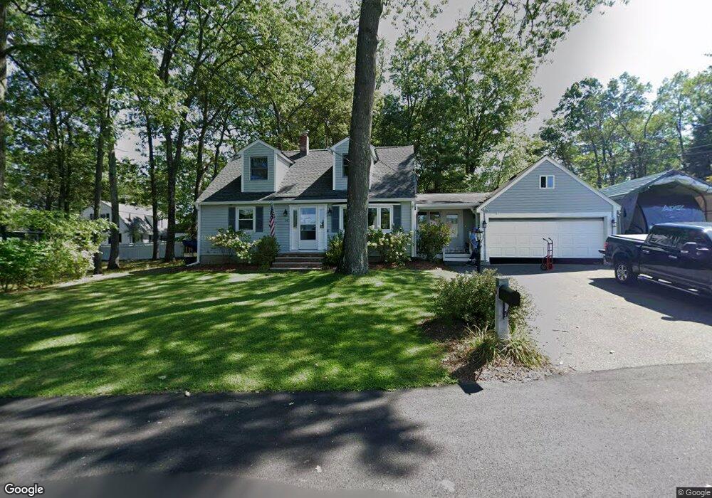 10 Lancaster Dr, Nashua, NH 03062 - photo 1