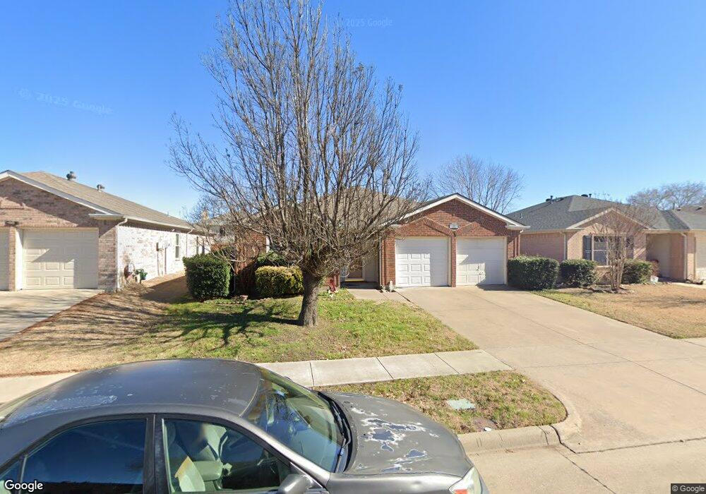 202 Lochwood Dr, Wylie, TX 75098 - photo 1
