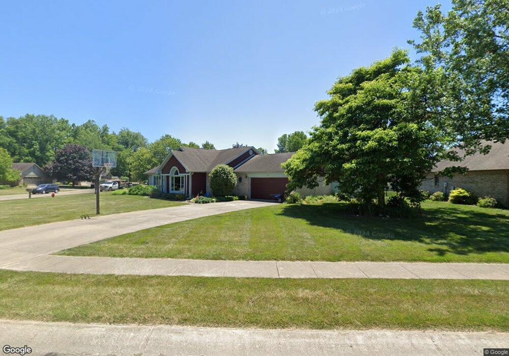 309 Crestpoint Ln, Plainfield, IN 46168 - photo 1