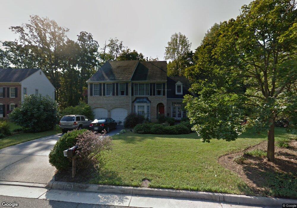 8931 Cross Chase Cir, Lorton, VA 22079 - photo 1