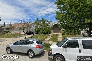 7150 W Greenleaf St, Niles, IL 60714