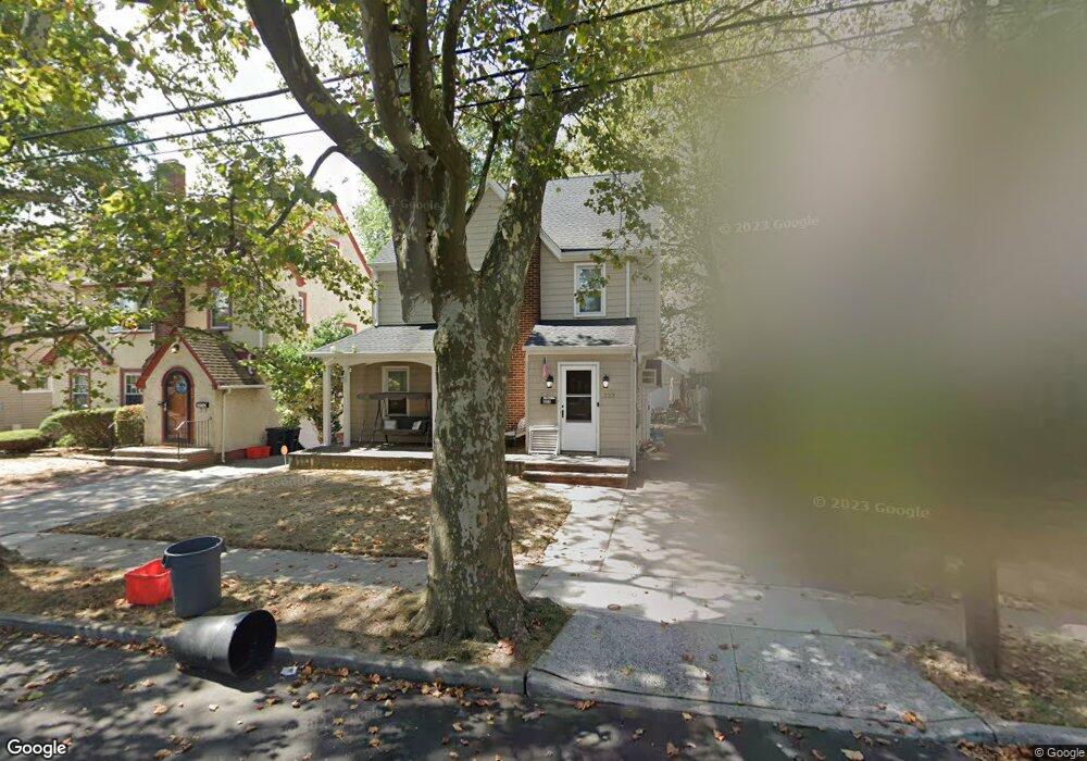 222 Sycamore St, West Hempstead, NY 11552 - photo 1