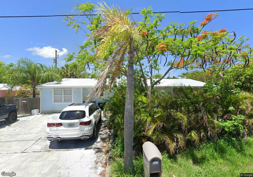 2333 NE Arch St, Jensen Beach, FL 34957 - photo 1