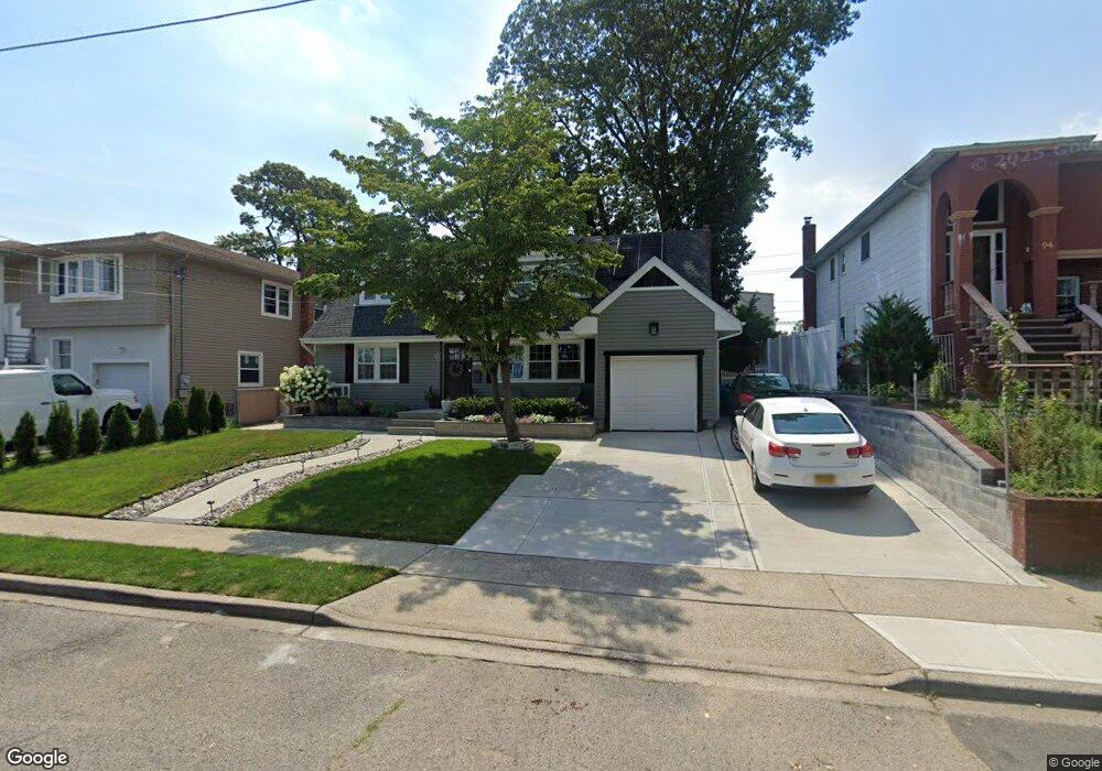 100 Doris Ave, Franklin Square, NY 11010 - photo 1