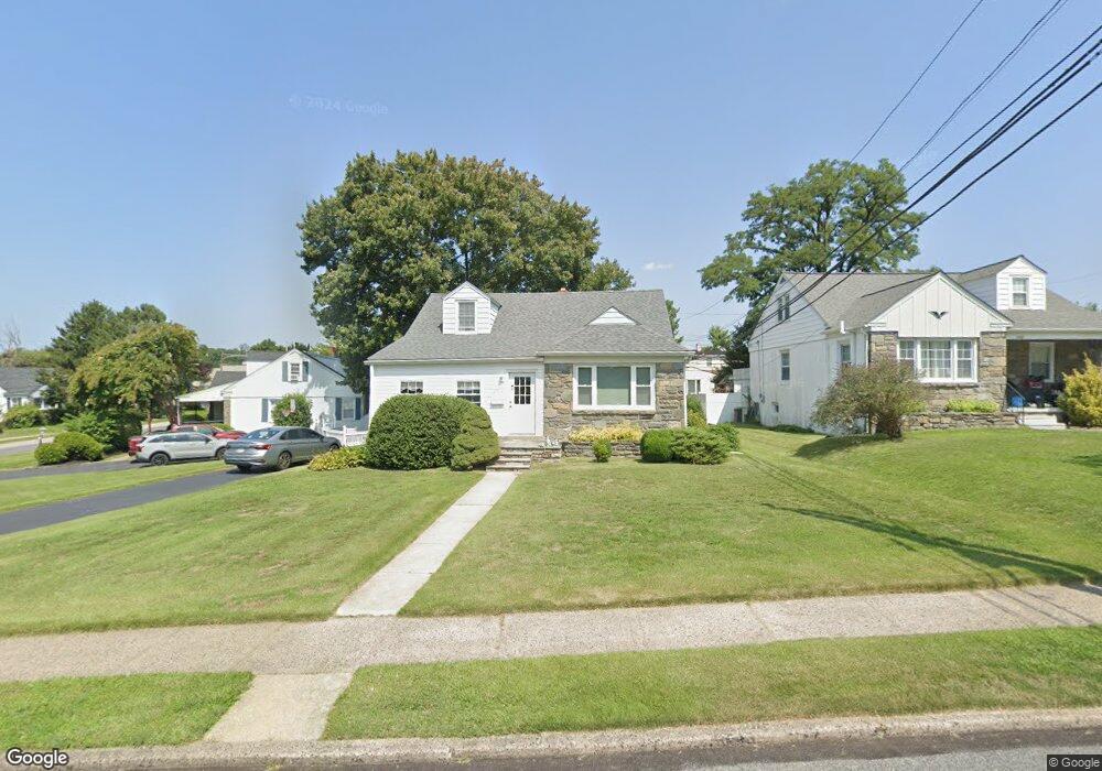 256 Waverly Rd, Morton, PA 19070 - photo 1