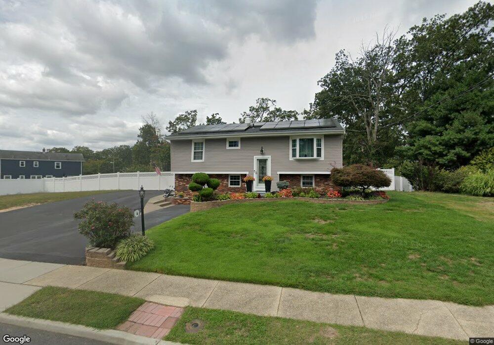 4 Newport Dr, Howell, NJ 07731 - photo 1