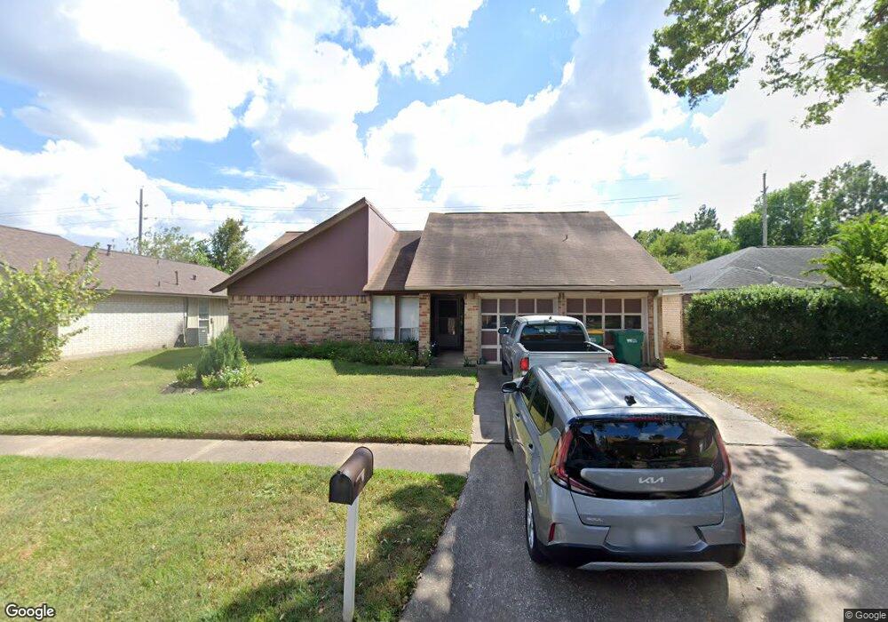 5823 Longforest Dr, Houston, TX 77088 - photo 1