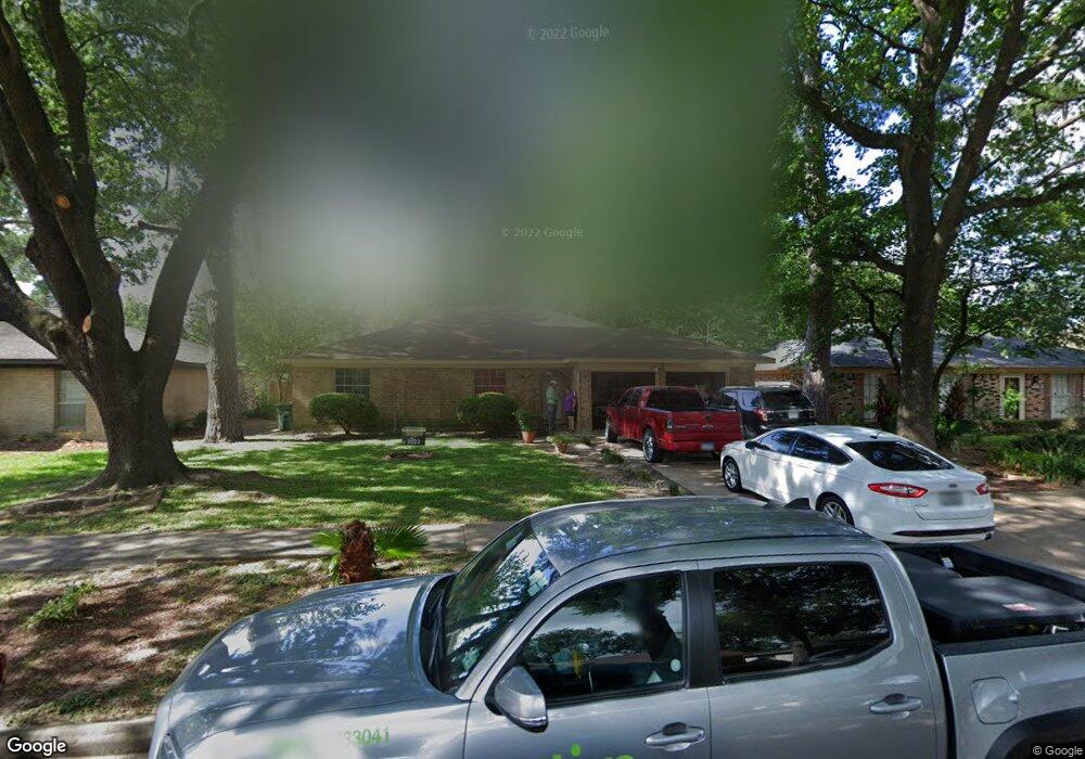 5907 Gum Grove Ln, Houston, TX 77088 - photo 1