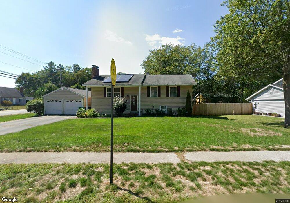 2 Doncaster Dr, Nashua, NH 03062 - photo 1