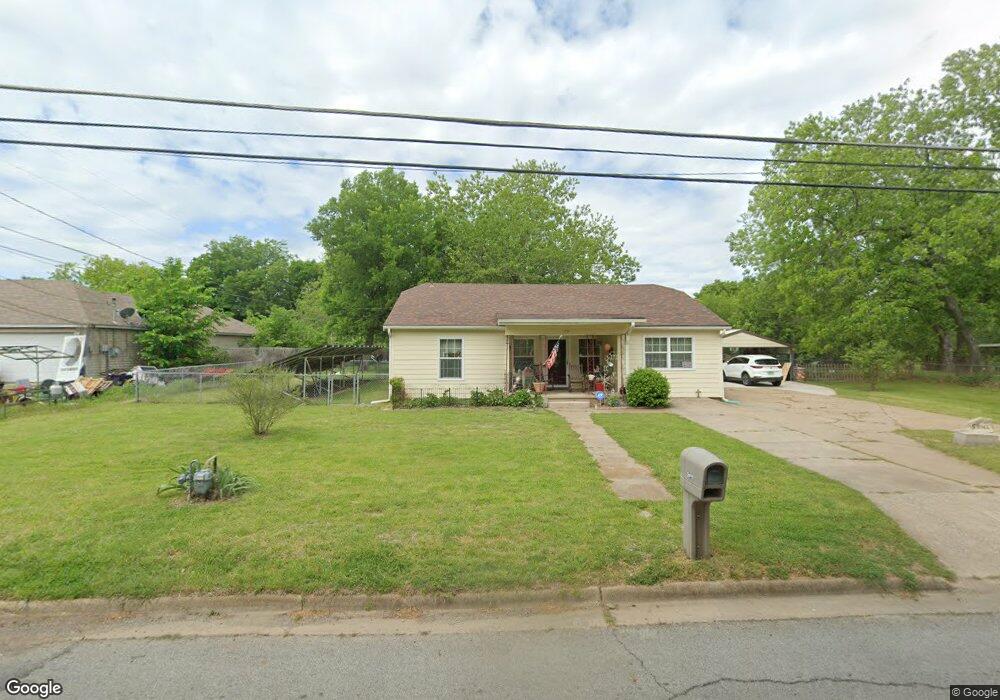 2411 Juanita Dr, Denison, TX 75020 - photo 1