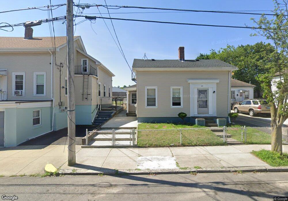 24 Harrison St, Pawtucket, RI 02860 - photo 1