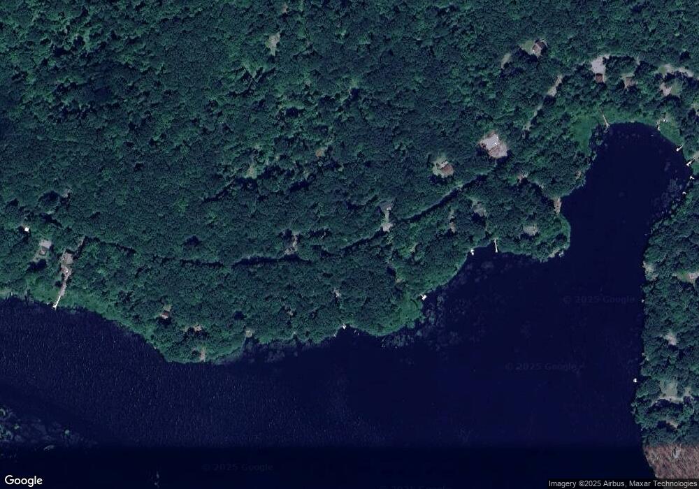 305 E Shore Dr, Hawley, PA 18428 - photo 1