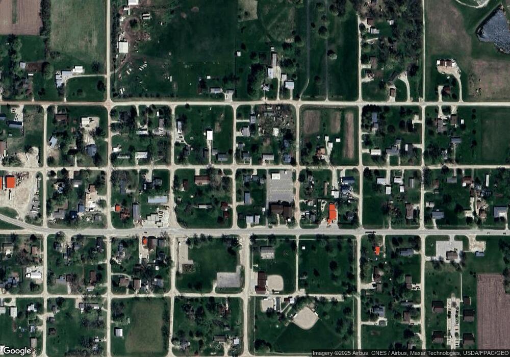 300 5th St, Wever, IA 52658 - photo 1