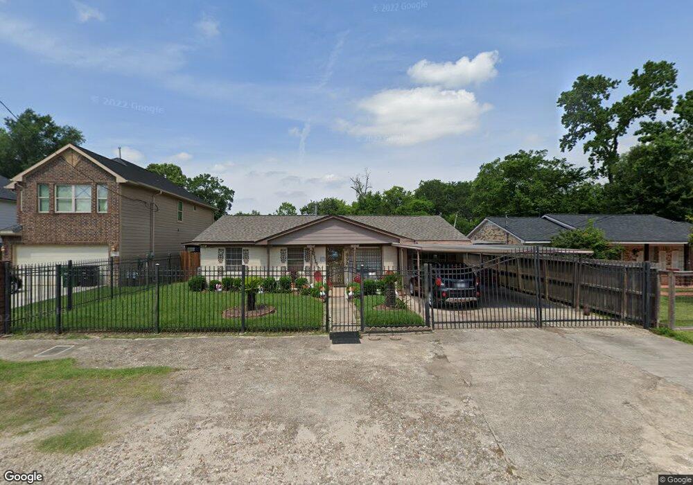 8929 Etta St, Houston, TX 77093 - photo 1
