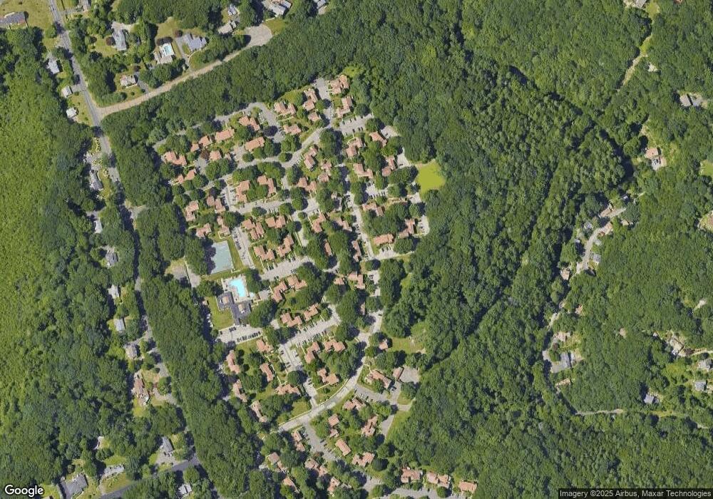 105 Fiddler Green Rd unit C, Stratford, CT 06614 - photo 1