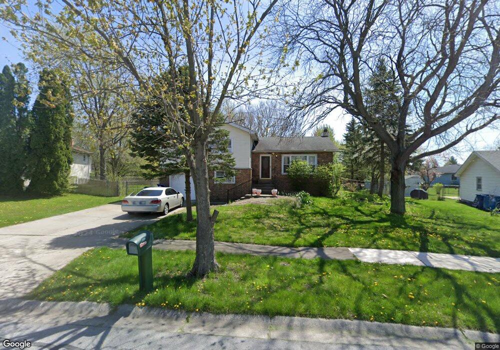 9559 Mckinley St, Crown Point, IN 46307 - photo 1