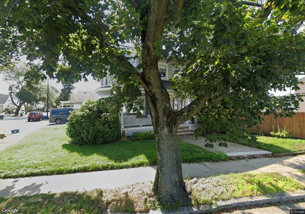 124 Lynn St, Peabody, MA 01960 - photo 1