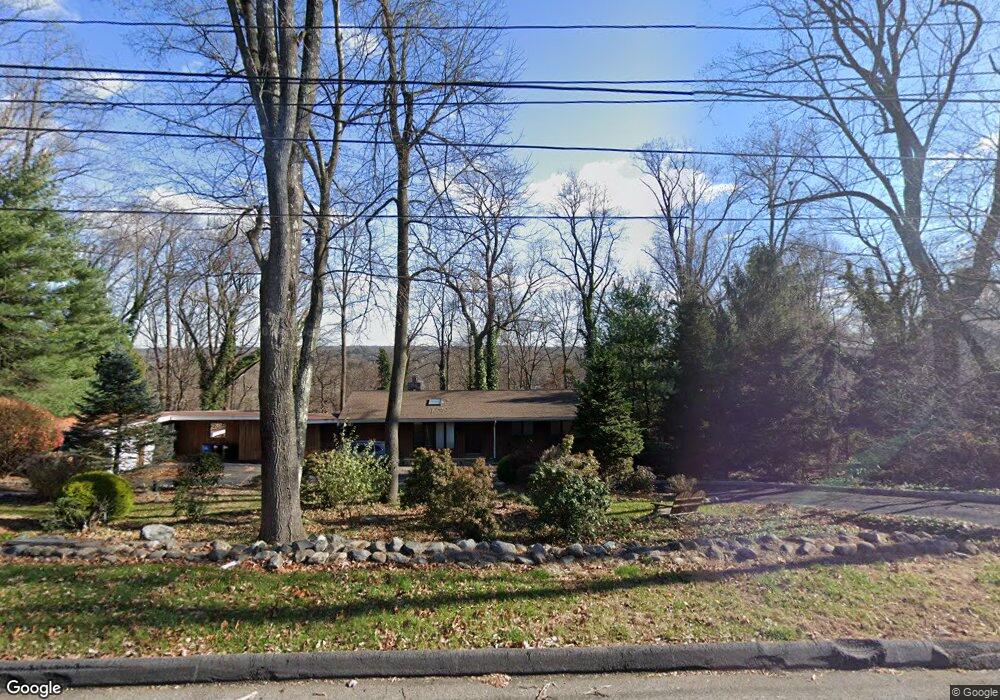 56 Eagle Rim Rd, Upper Saddle River, NJ 07458 - photo 1