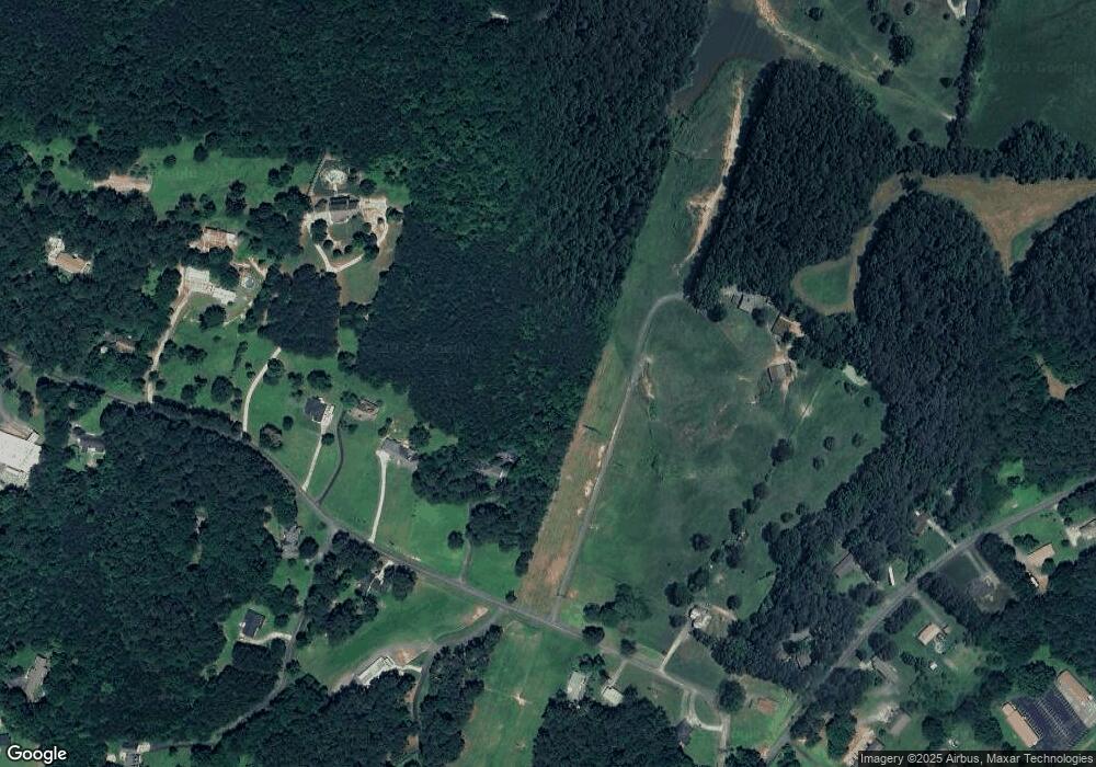 221 Switch Rd SW, Calhoun, GA 30701 - photo 1