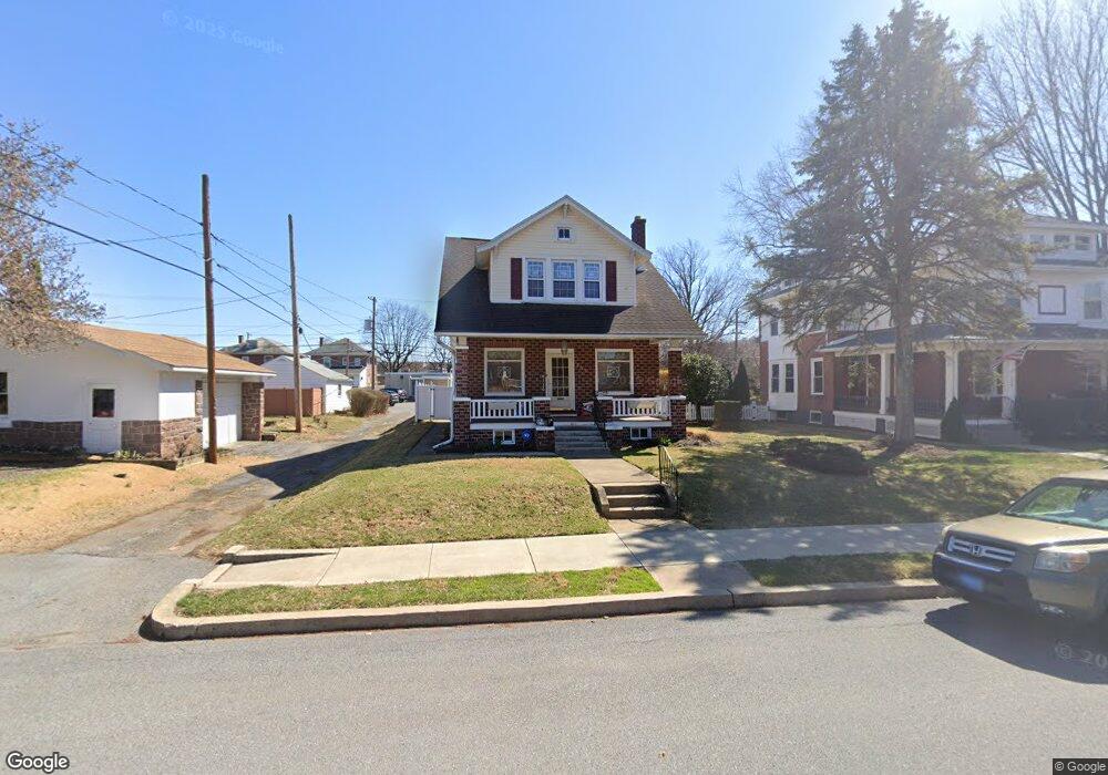 238 E Walnut St, Reading, PA 19607 - photo 1