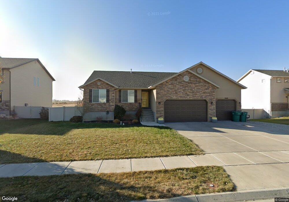 5949 S 4675 W, Hooper, UT 84315 - photo 1