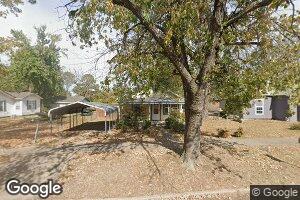 304 E Young St, Morris, OK 74445