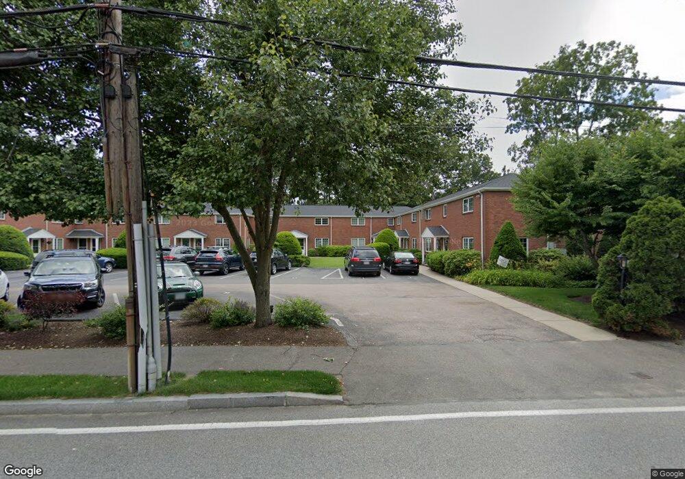 37 Linden St unit 24, Wellesley, MA 02482 - photo 1