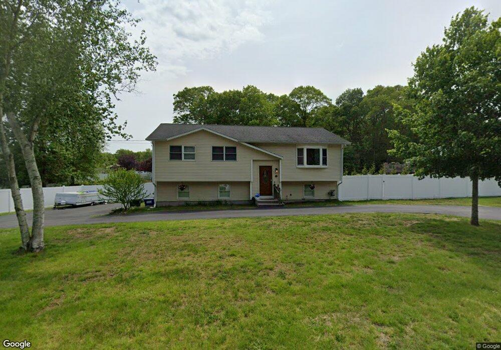 11 Devon Dr, Pawcatuck, CT 06379 - photo 1