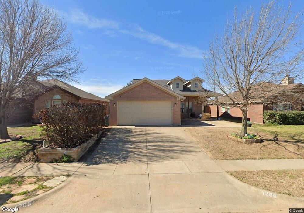 4206 Beryl Ln, Granbury, TX 76049 - photo 1