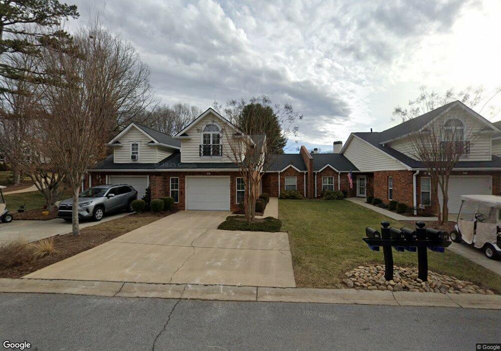 38 Lake Pointe Cir, Hendersonville, NC 28792 - photo 1