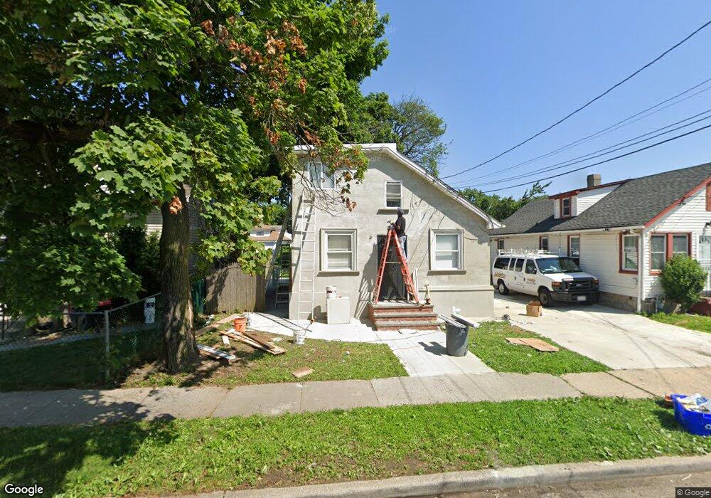 21 E Pennywood Ave, Roosevelt, NY 11575 - photo 1