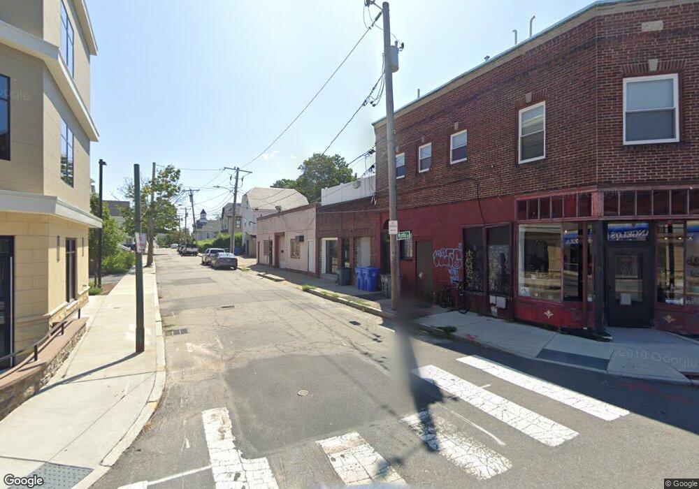 584 Moody St unit M, Waltham, MA 02453 - photo 1