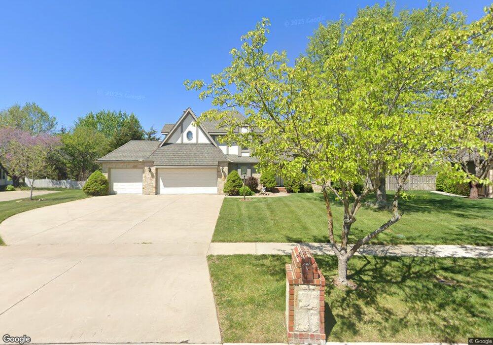 3709 SW Spring Creek Dr, Topeka, KS 66610 - photo 1